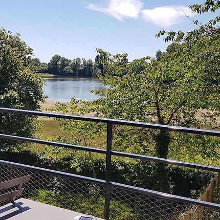 Appartement Vue D'Exception Sur Loire Avec Terrasse Les Ponts-de-Cé Exterior photo